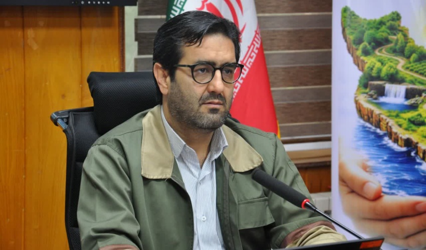 تقدیم به تمام خبرنگارانی که با ایثارگری خود، پلی میان« آن چه هست» و « آن چه باید باشد» ساخته اند.