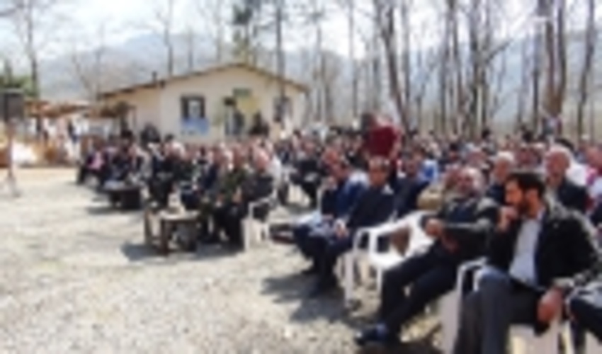 موسوی تاکامی خبر داد: به مناسبت هفتمین روز از هفته منابع طبیعی، جشنواره مشتلق بهاردر شهرستان سوادکوه شمالی برگزار شد.