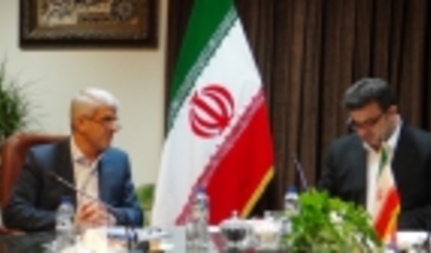 دیدار سید محسن موسوی تاکامی مدیرکل منابع طبیعی و آبخیزداری مازندران- ساری به اتفاق معاونین و هئیت همراه با احمد حسین زادگان استاندار مردمی مازندران
