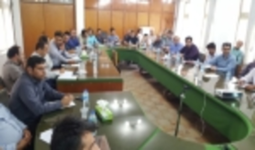 حجازیان، ناظر مسئول طرح های حفاظتی حوزه نکاچوب خبر داد:  کارگاه آموزشی گزارش نویسی و آشنایی با قوانین و مقررات منابع طبیعی برگزار شد