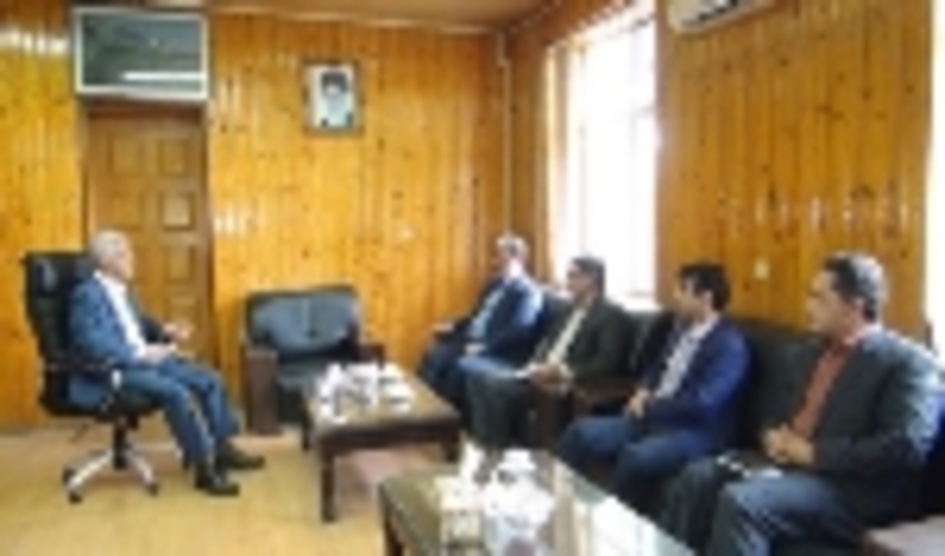 دیدار یوسف پور فرماندار شهرستان قائمشهر با مدیرکل منابع طبیعی و آبخیزداری مازندران- ساری 