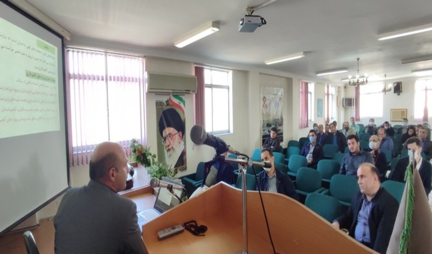 برپایی جلسه مهندسین مشاور طرح آب ریز در اداره کل منابع طبیعی و آبخیزداری مازندران-ساری