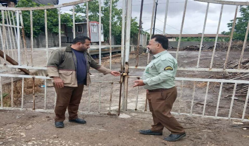 پلمپ یک واحد دپوی چوب آلات در کمربندی نکا با دستور دادستان محترم شهرستان