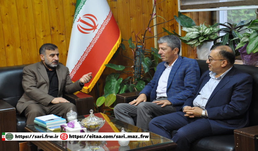 کریم سلیمانی، مدیر پژوهشکده سنجش از دور و GIS محیطی دانشگاه علوم کشاورزی و منابع طبیعی ساری، با علی باقری جامخانه مدیر کل منابع طبیعی و آبخیزداری مازندران-ساری دیدار و گفتگو کرد.