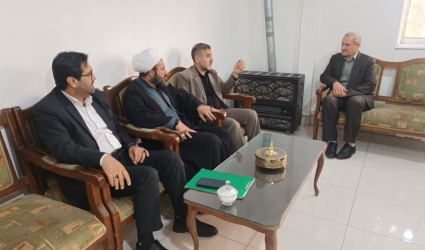 بازدید مدیرکل منابع طبیعی و آبخیزداری مازندران-ساری از اداره منابع طبیعی شهرستان نکا